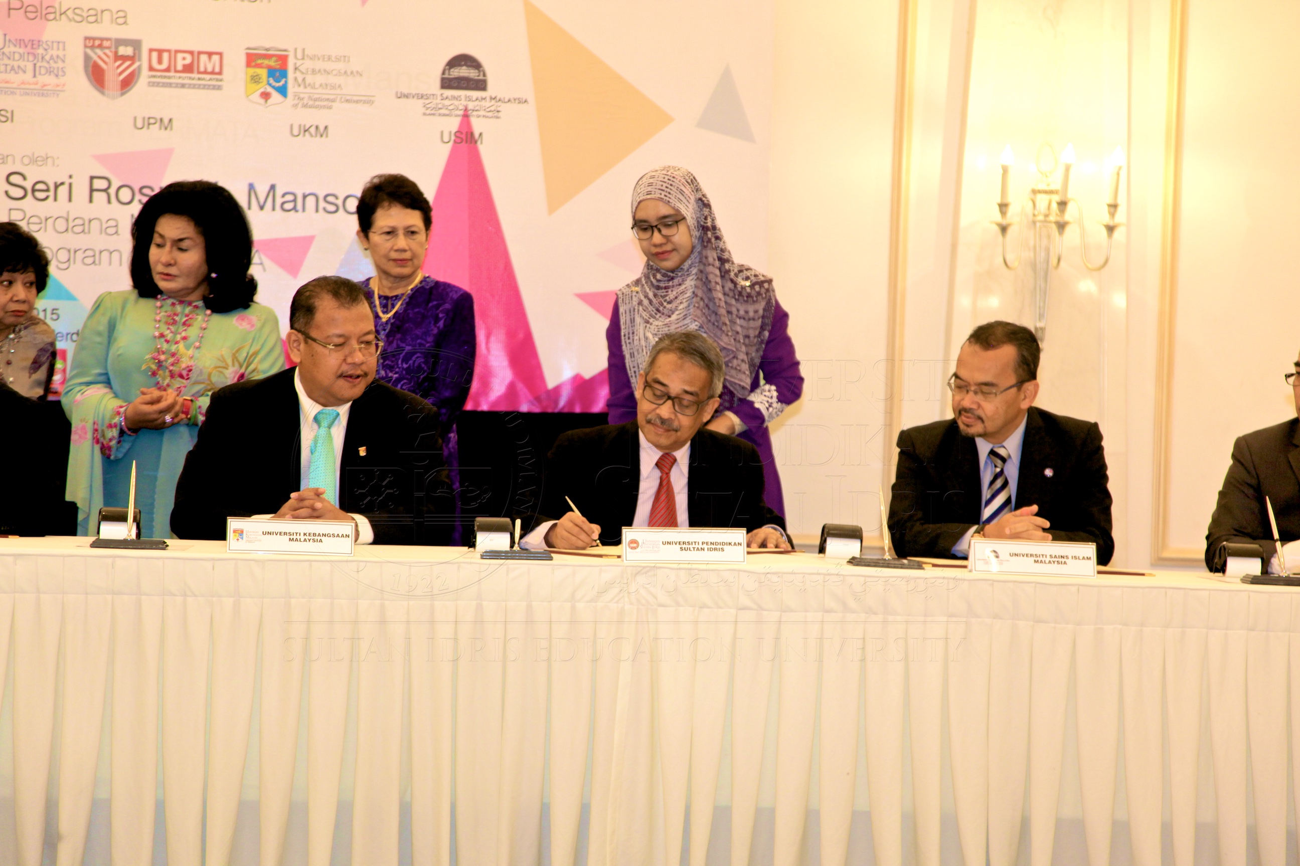 PRO15 172 MOU IMG 0481